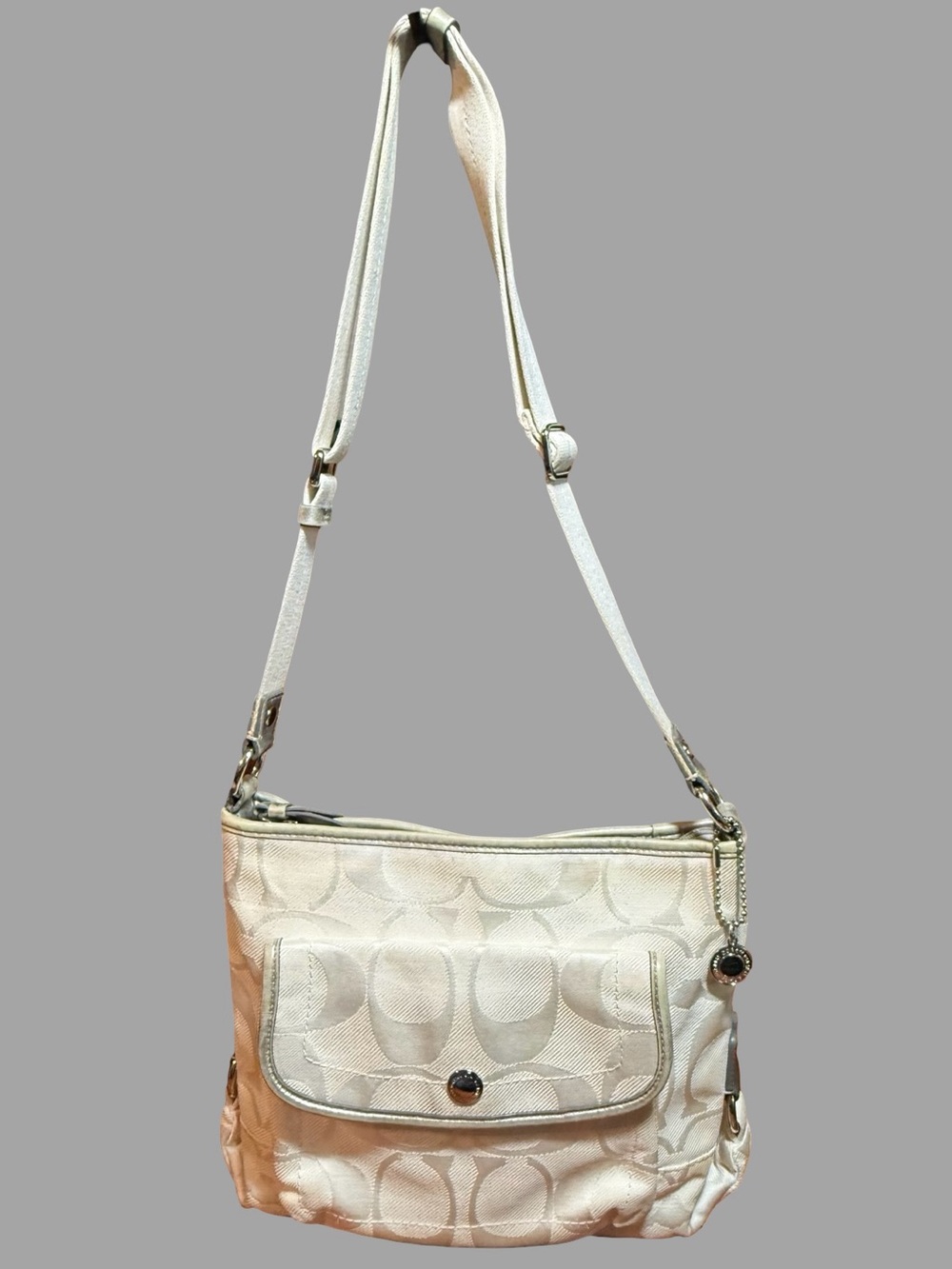 ✨ Gorgeous & versatile Coach Daisy Tote Bag (Style F19712)